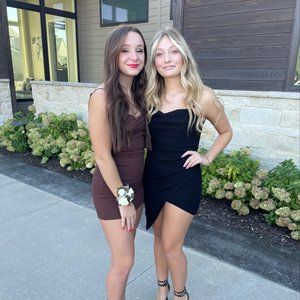 Meet your Posher, Chloe